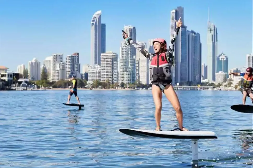 Legends Hotel Units With Panoramic Ocean Views In Surfers Paradise Gold Coast